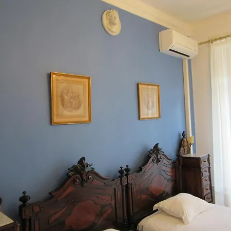 Bed and breakfast Family Macedo *
