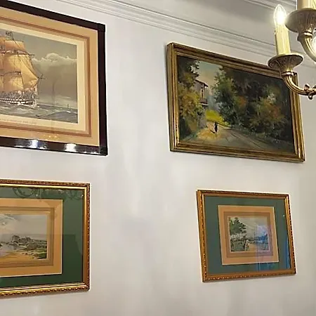 Alojamento de Acomodação e Pequeno-almoço Family Macedo Lisboa