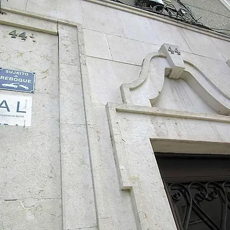 Alojamento de Acomodação e Pequeno-almoço Family Macedo Lisboa