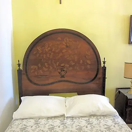Bed & Breakfast Family Macedo Lisbon