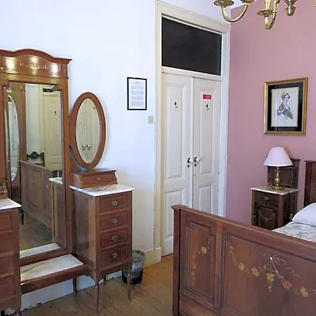 Bed & Breakfast Family Macedo